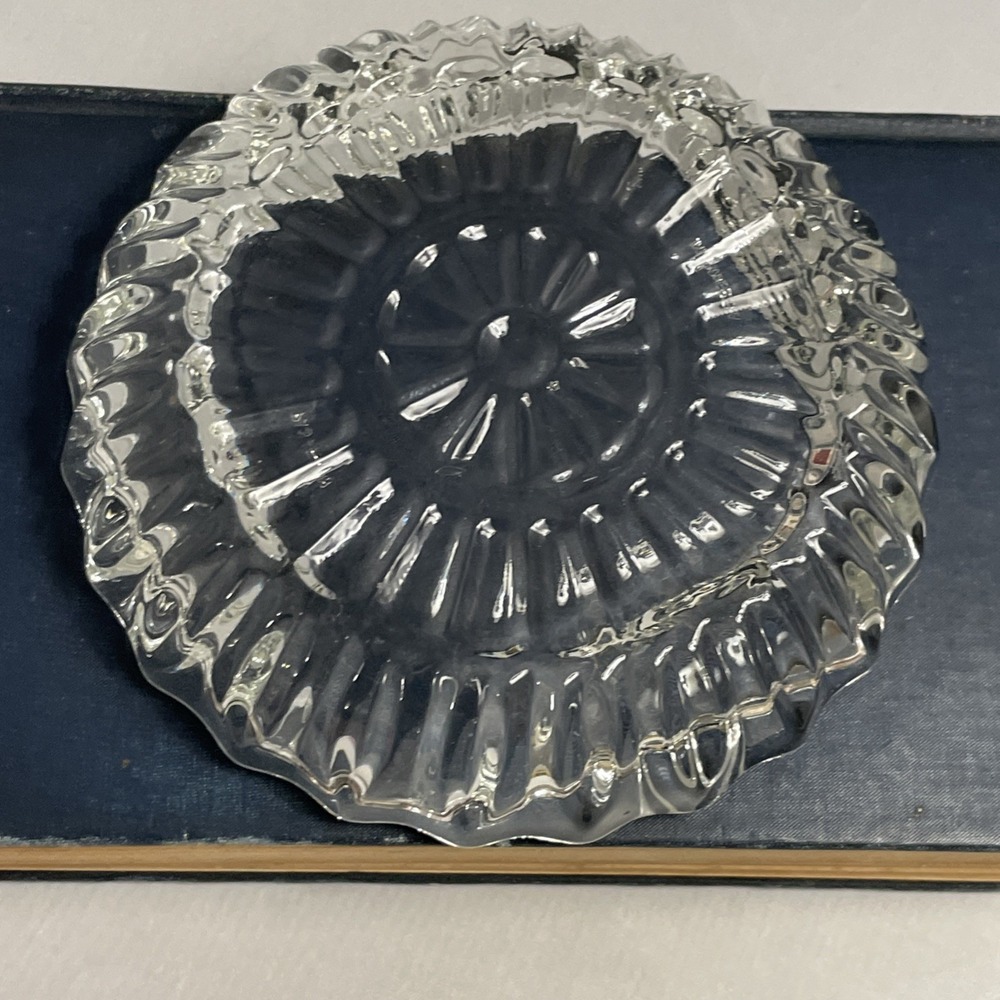 Vintage Cigar Ashtray By‎ Pasari Indonesia 5.5" Pressed Glass Clear - Picture 8 of 9